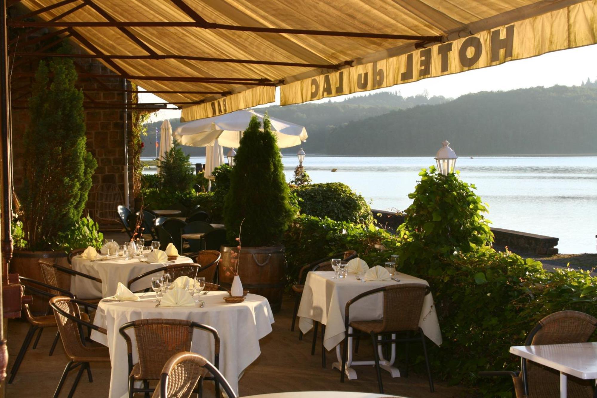 Logis Hotel Du Lac Neuvic  Exteriér fotografie