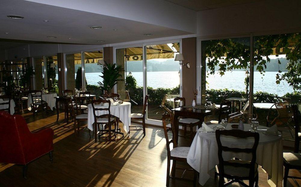 Logis Hotel Du Lac Neuvic  Exteriér fotografie